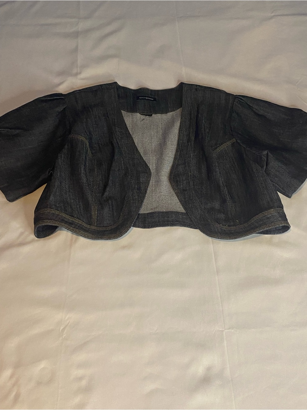 Womans Ashley Stewart Dark Wash Denim Cropped Shrug Jacket /w Short Puff Sleeve